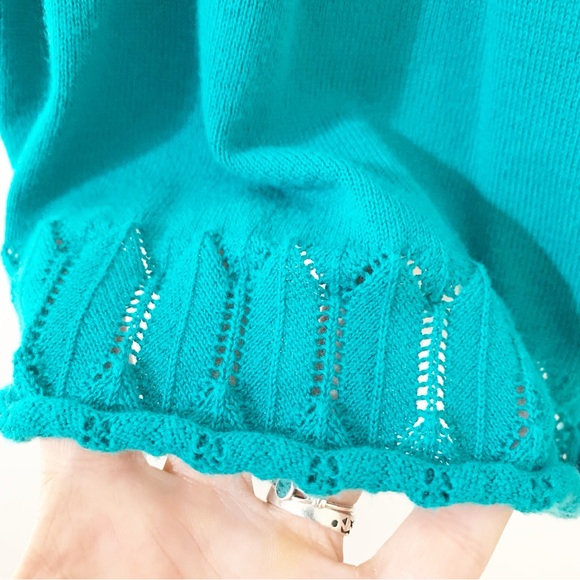 Old Navy Knit Sweater Top Scallop Thin Strap Button Front Decorative Knit at Hem - Picture 6 of 13